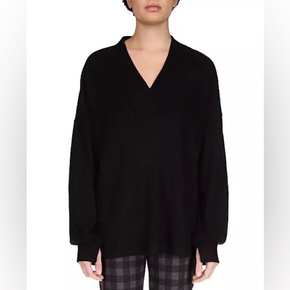 Sanctuary Cozy V- Neck Waffle Knit
Sweater pullover black size 2XL - Picture 3 of 11